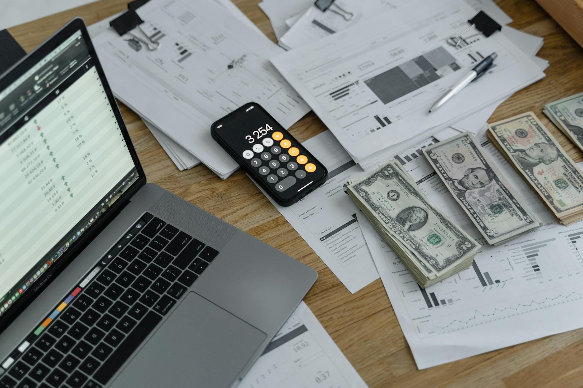 Combien rapporte 1 million de — calculateur de revenus YouTube argent
